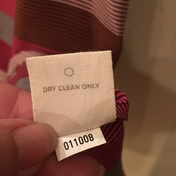 FOSSIL Women 100% Silk Multi-Color Striped Tank Top Size Small - Picture 5 of 6